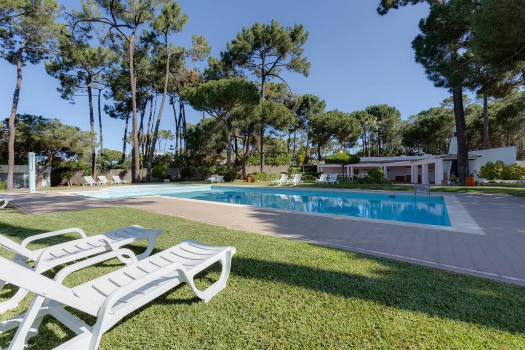 Planalto - Cosy House For 4 In A Private Condo With Pool At Vilamoura Quarteira Luaran gambar